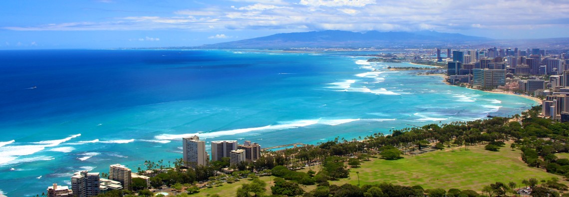 All around Oahu: Hiking Diamond Head